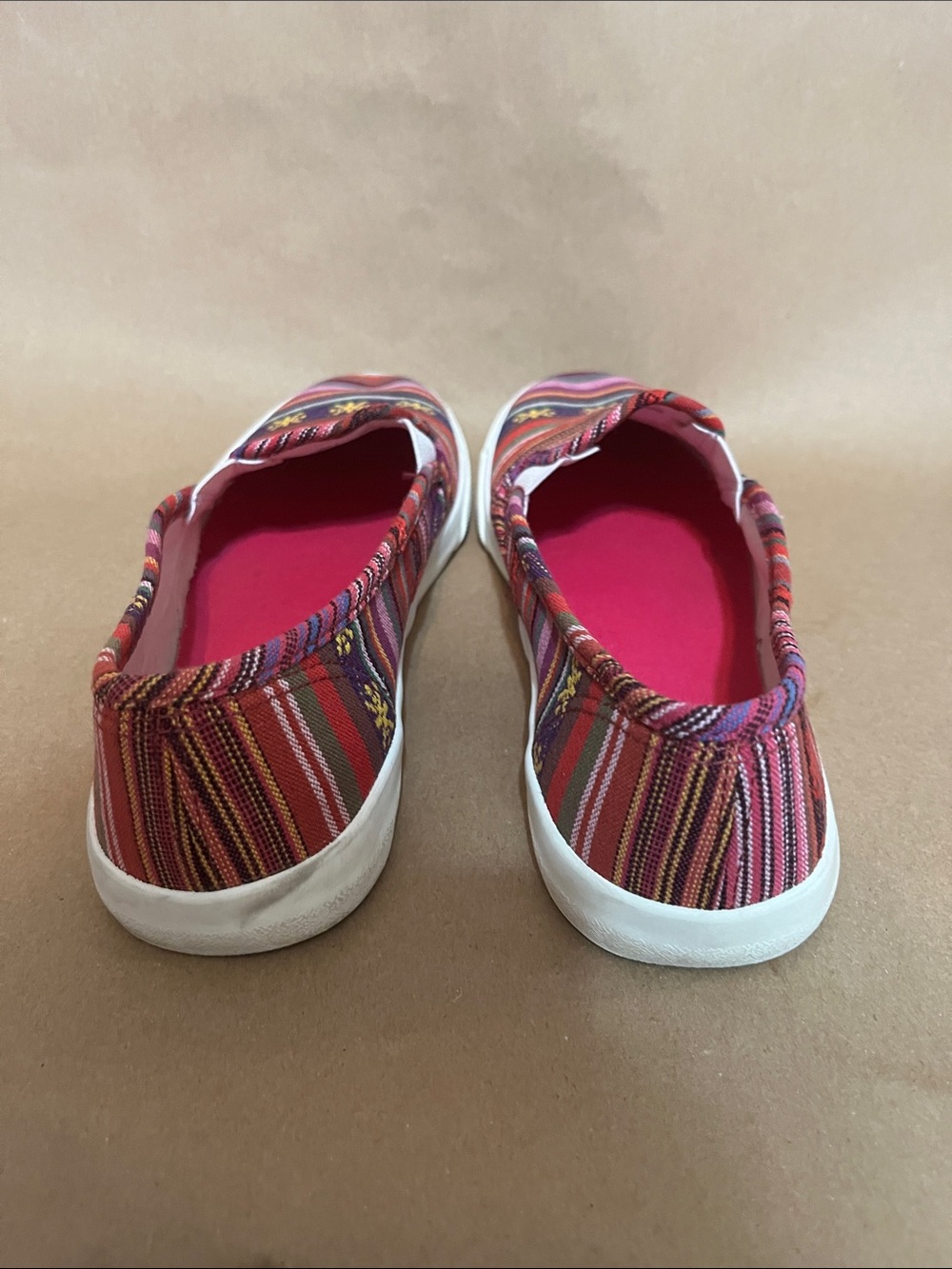 Austin Trading Co Serape Print Slip-On Sneakers Size 8 - Picture 3 of 7